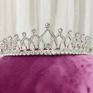 Elegant Silver Rhinestone Crown Tiara for All Occasions Gift Keepsake